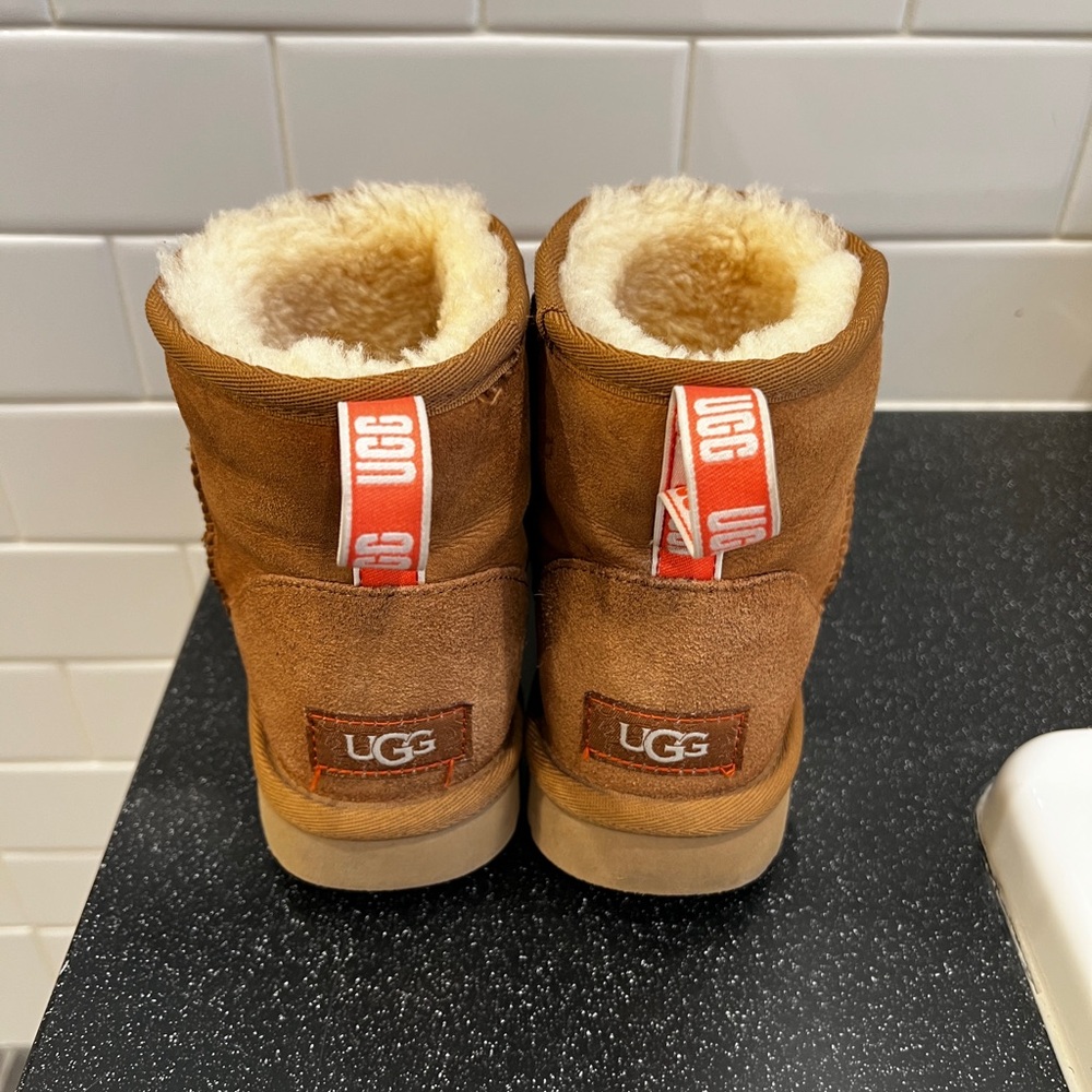 UGG Kids Brown Suede Boots with Cream Shearling
